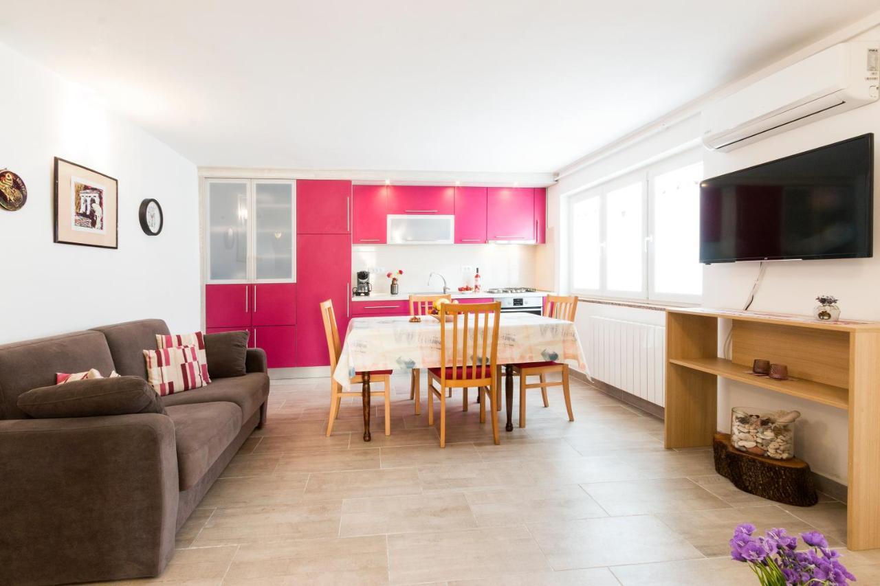 Apartment Katarina Πούλα Εξωτερικό φωτογραφία