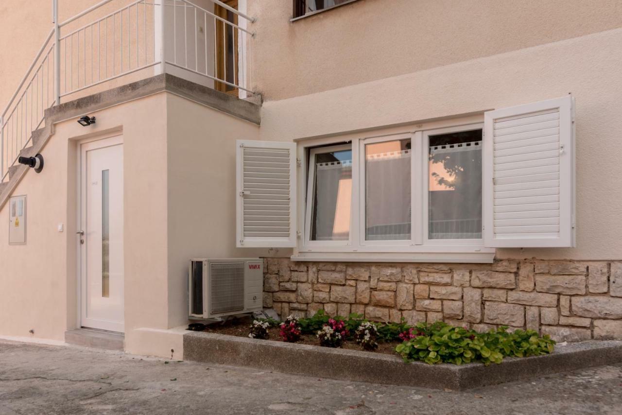 Apartment Katarina Πούλα Εξωτερικό φωτογραφία